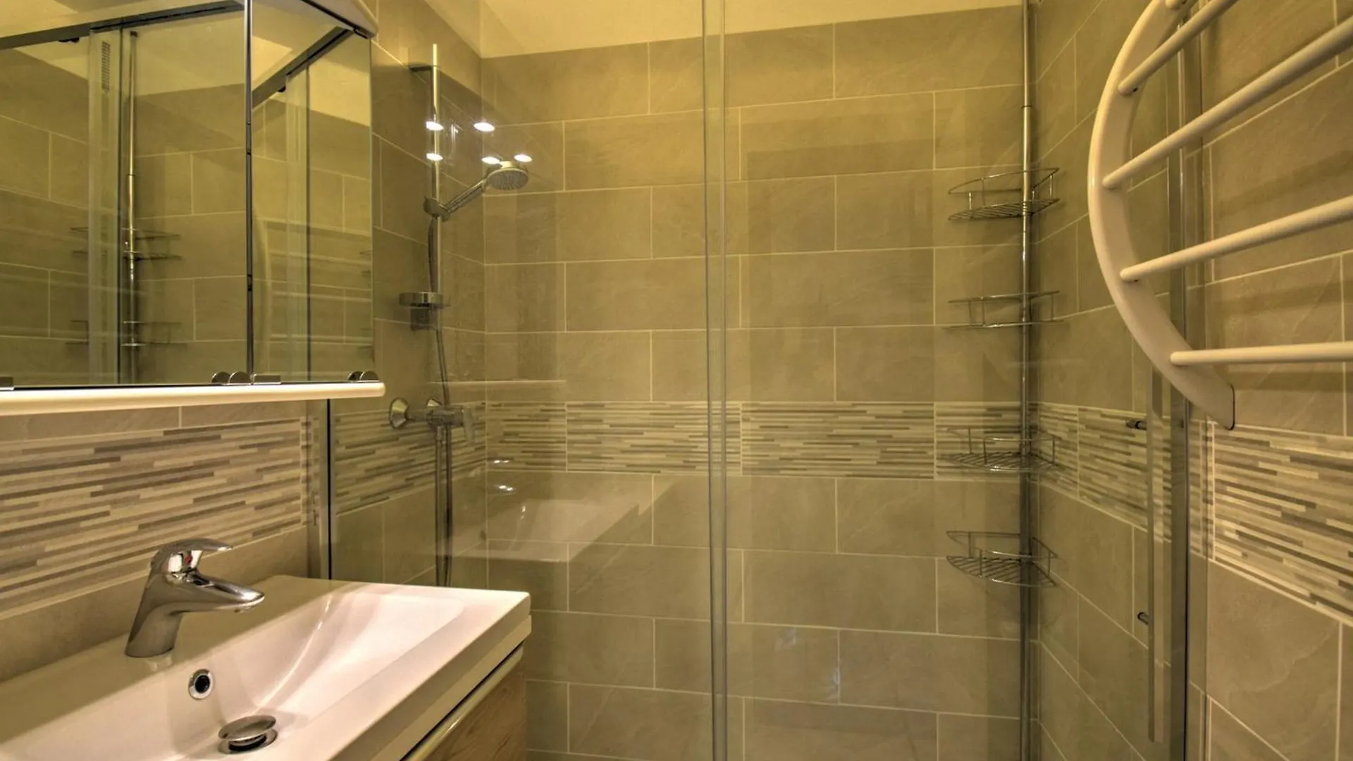 Studio 4 Personnes A Morzine, Proche Centre, Animaux Acceptes, Parking - Fr-1-524-54 Appartement Morzine